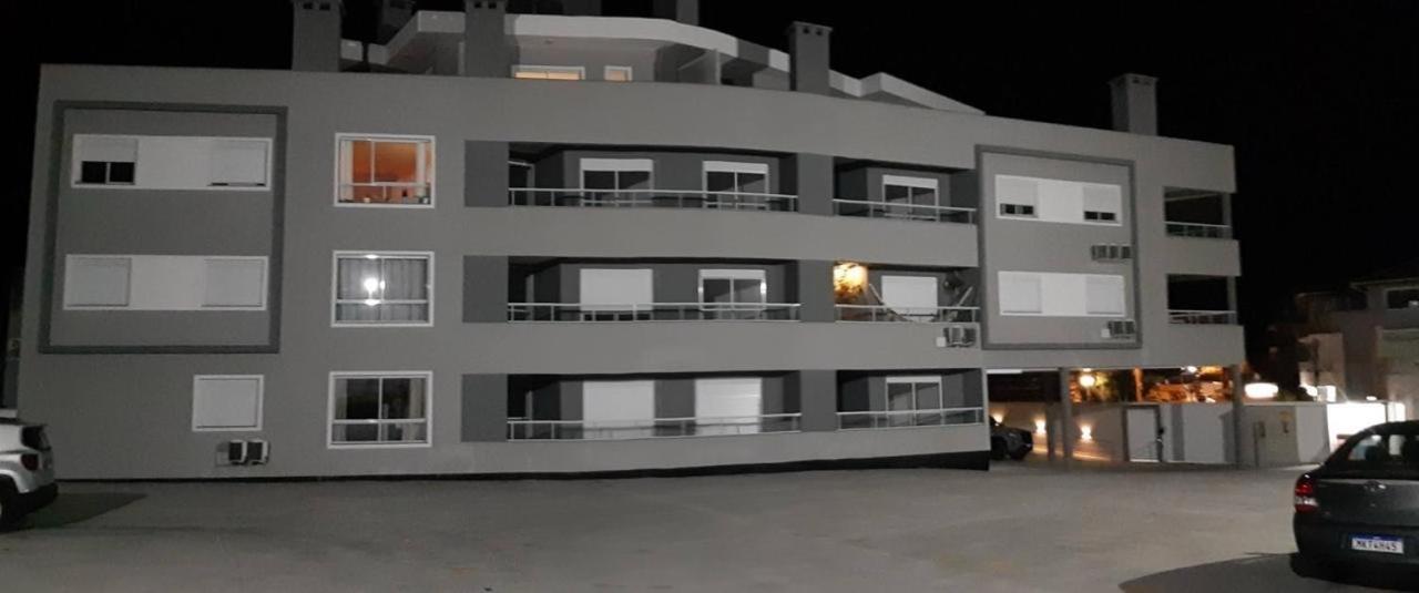 Apartamento 103 Novo 100 Mts Da Praia Espanha Residence ฟลอเรียนอโปลิส ภายนอก รูปภาพ
